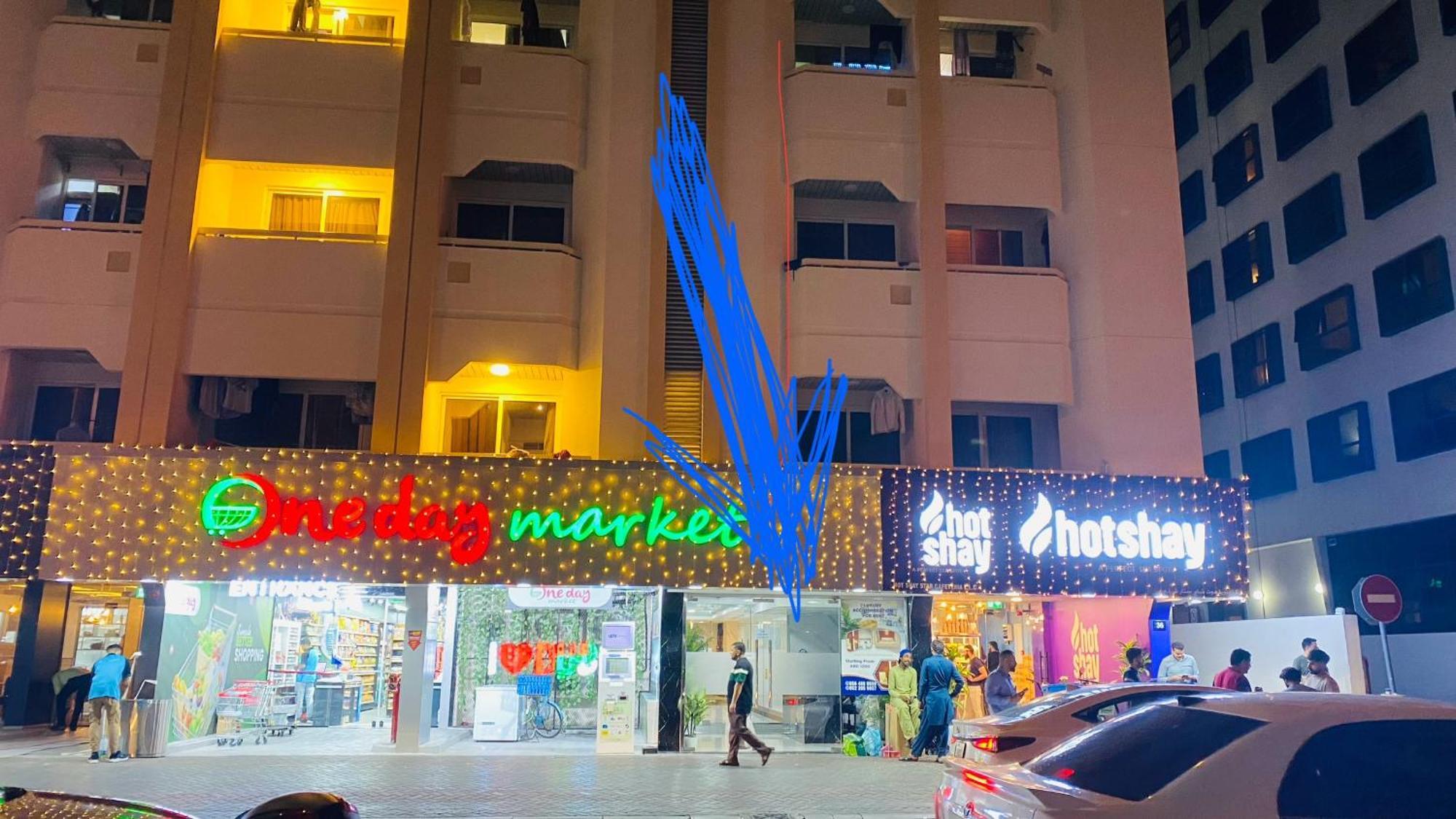 Yoi Pod Hostel - Deira ドバイ エクステリア 写真