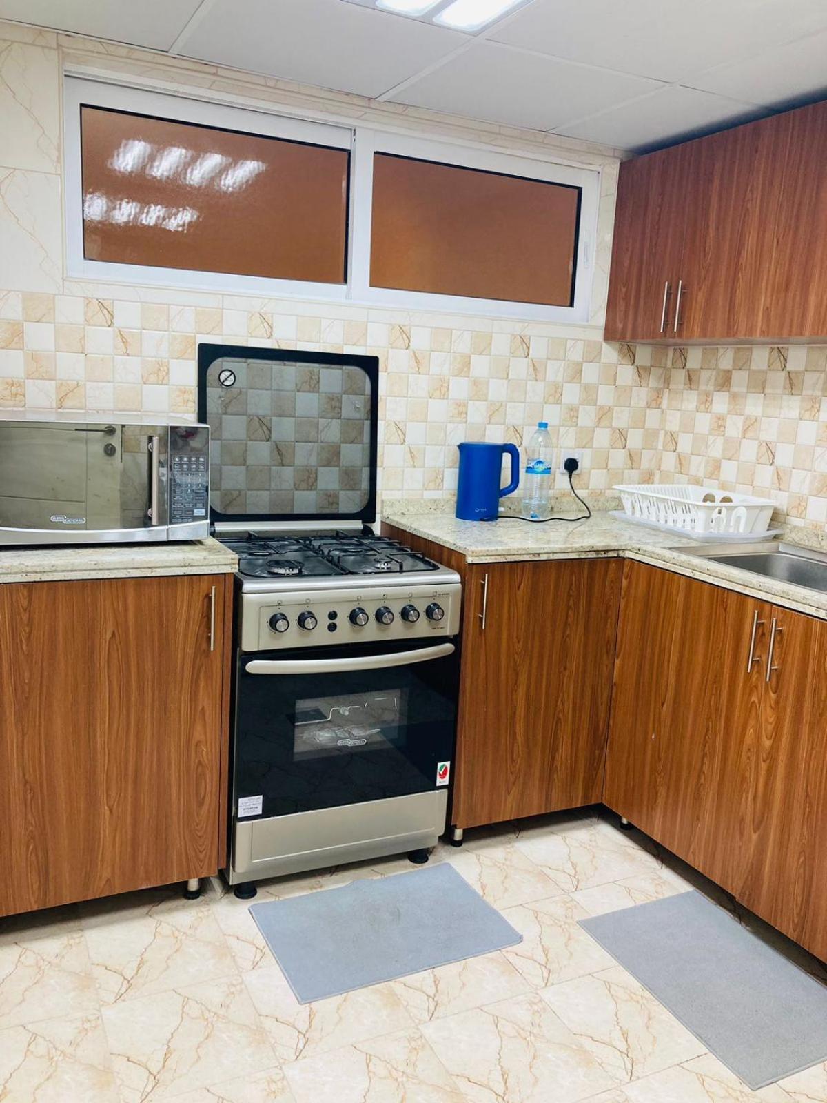 Yoi Pod Hostel - Deira ドバイ エクステリア 写真