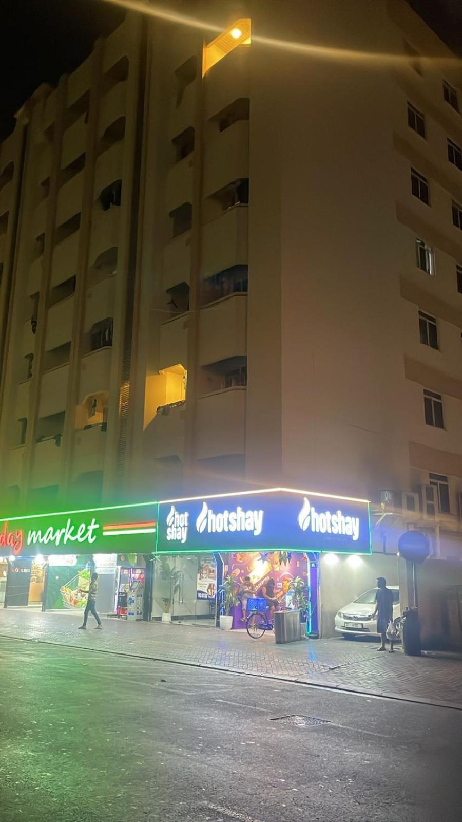 Yoi Pod Hostel - Deira ドバイ エクステリア 写真
